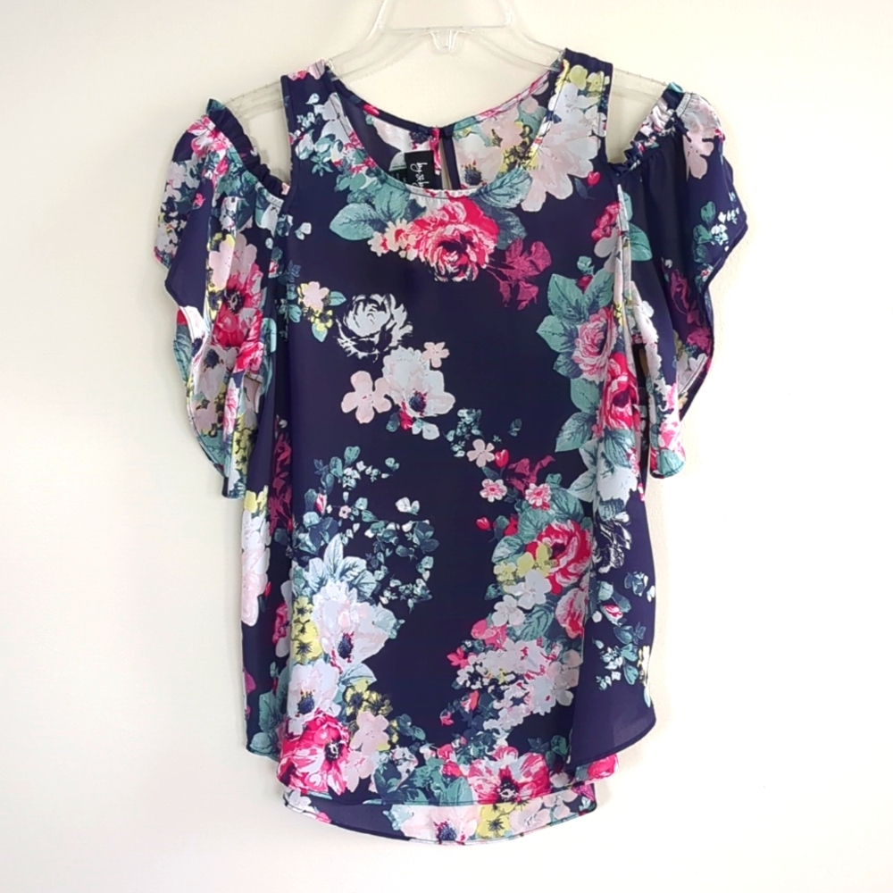 Women's Flowy Floral Cold Shoulder Blouse (Size M)